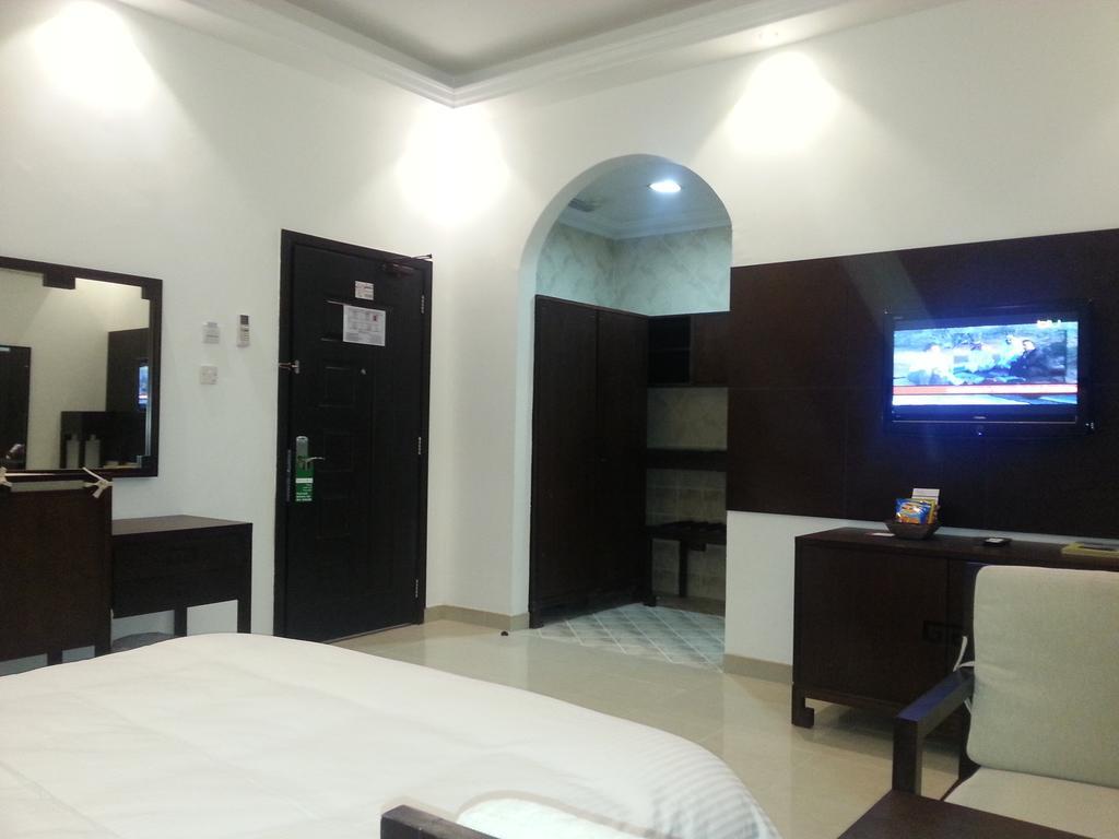 Yas Express Hotel Ras al-Khaimah Room photo