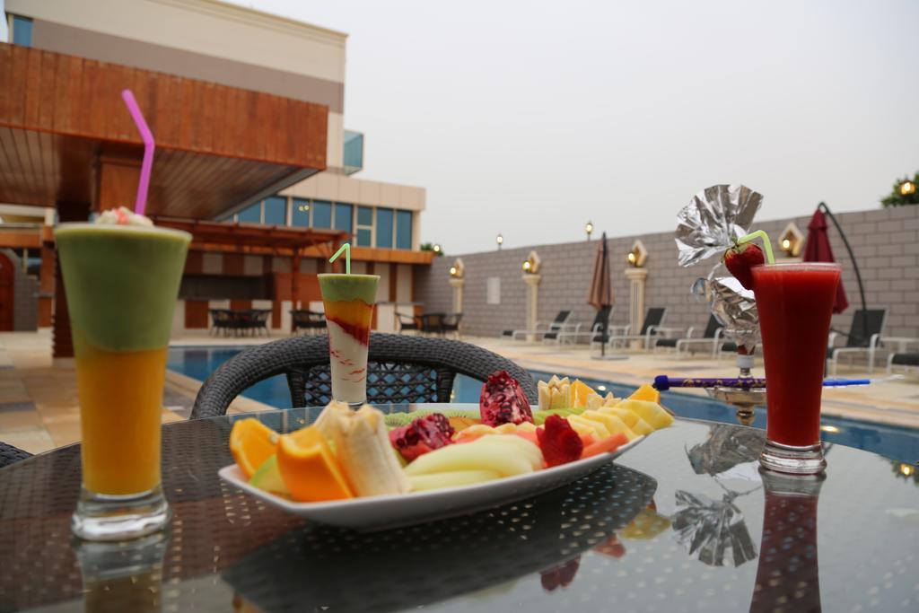 Yas Express Hotel Ras al-Khaimah Exterior photo